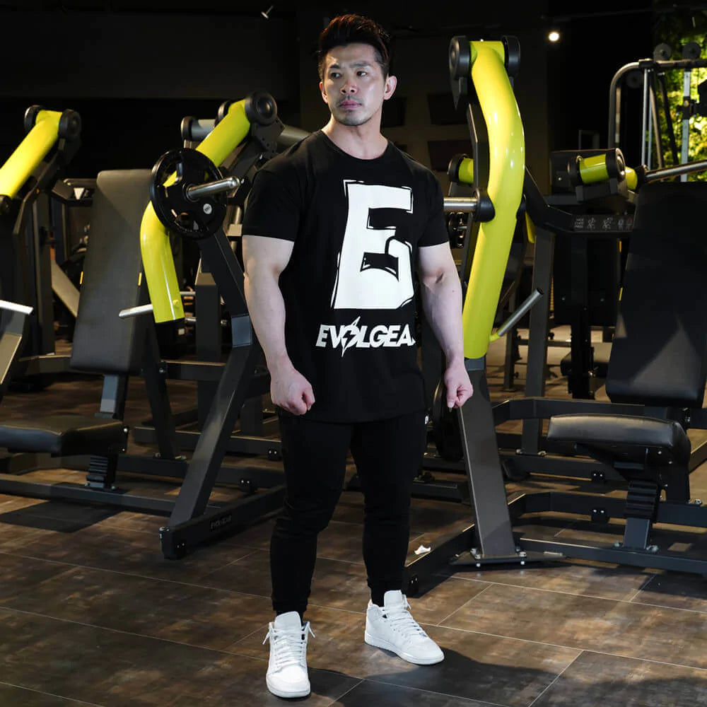 MUSCLE LOGO FRONT PRINT T-SHIRT