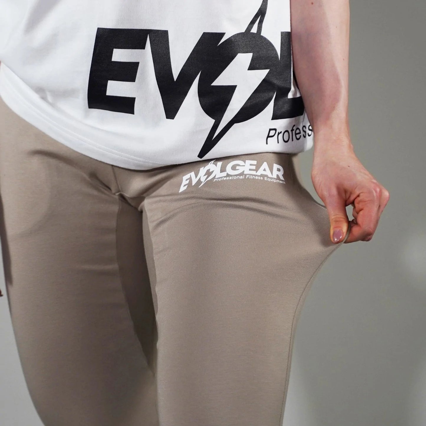 EVOLGEAR ESSENTIAL JOGGER PANTS【BEIGE】