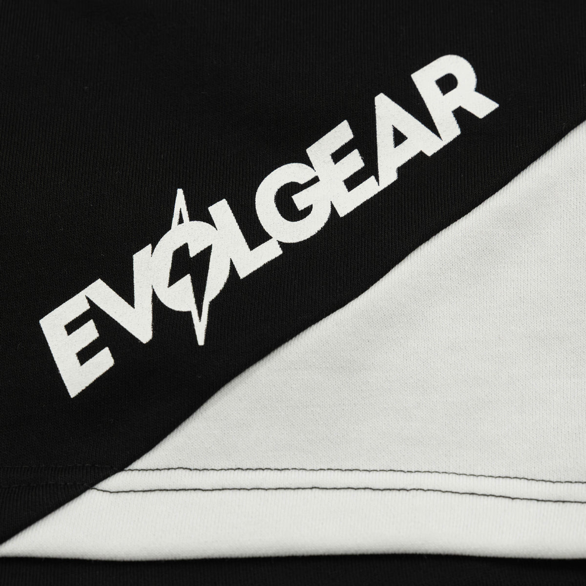 EVOLGEAR SLASH SHORTS【BLACK】