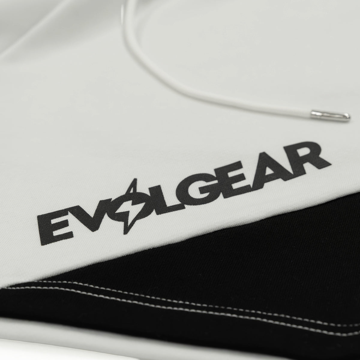 EVOLGEAR SLASH SHORTS【WHITE】