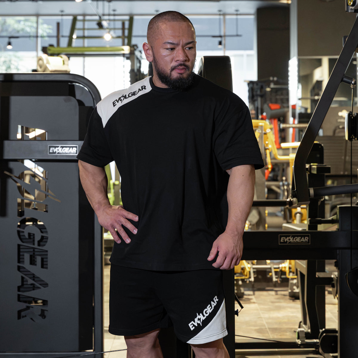 EVOLGEAR SLASH SHORTS【BLACK】