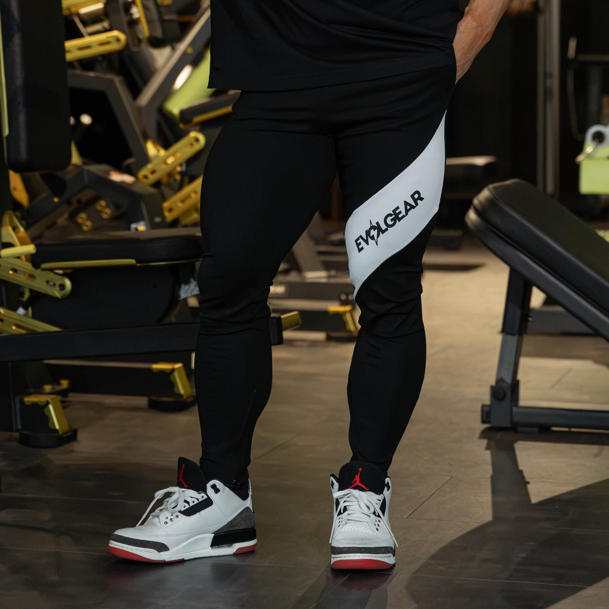 EVOLGEAR SLASH JOGGER【BLACK】