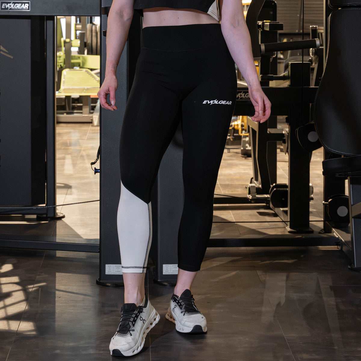 EVOLGEAR SLASH LEGGINGS【BLACK】
